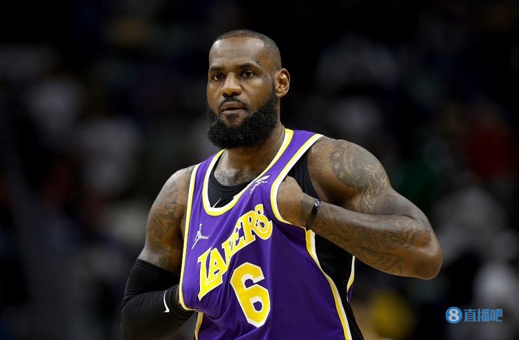 34岁奥斯卡因心脏问题宣布退役（因心脏状况，34岁奥斯卡宣布结束职业生涯）