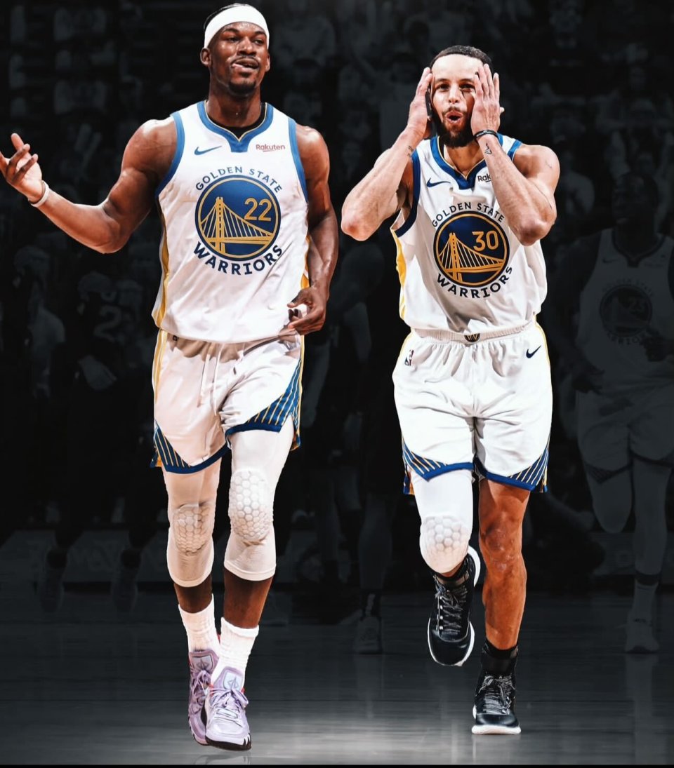 全运会女排半决赛综述：山东女排连胜上海晋级决赛，将与江苏争冠（全运会女排半决赛回顾：山东力克上海晋级决赛，与江苏会师争冠）