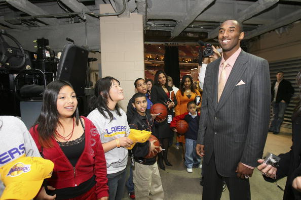 NBA精彩回放：勇士绝杀太阳,（勇士压哨绝杀太阳：NBA高能集锦）